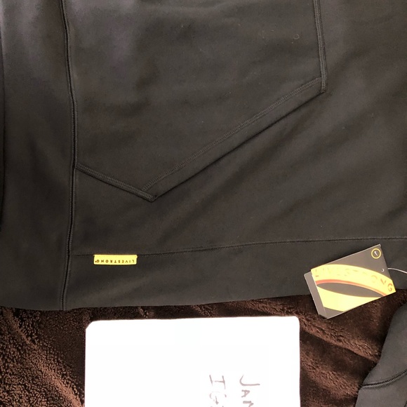 SOLD! SOLD! Nike LiveStrong Sweatsuit set - Picture 3 of 8